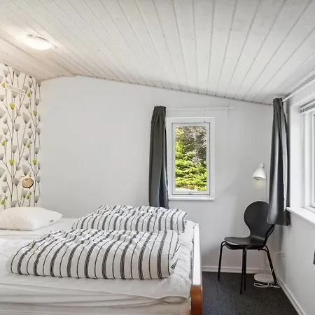 Self - 400m To The Fjord By Interhome
